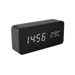 Actieprijs Home OC 04 digitális LED ébresztőóra, valódi faburkolat, tapsra aktiválható fehér kijelző, dátum és hőmérséklet kijelzés, elemes vagy hálózati tápellátás